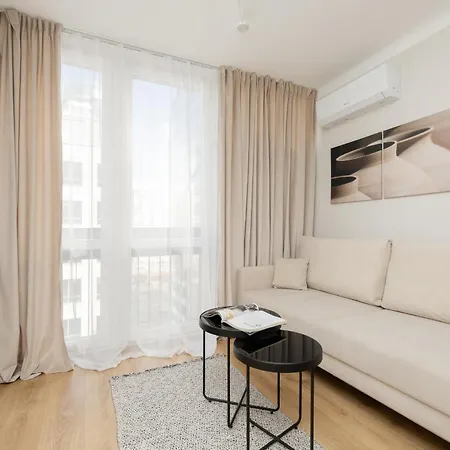 Apartament Pereca Stylish & Air Conditioning By Rent Like