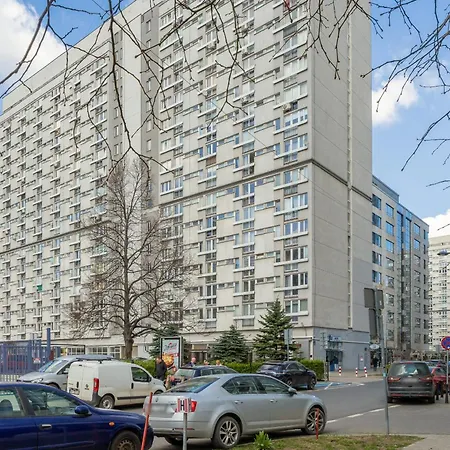 Pereca Klimatyzowany W Centrum Warszawy Z Darmowym Parkingiem By Renters * Warsaw